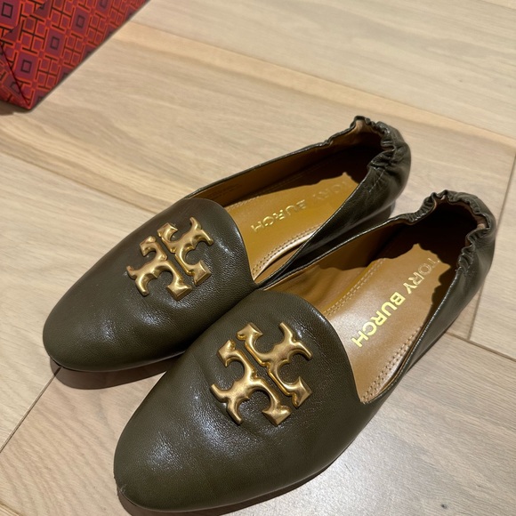 Tory Burch Eleanor Loafers Olive size US 7 like new - Picture 3 of 6